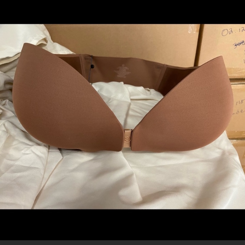 Evelyn & Bobbie bustier bra size 36 DD (E)